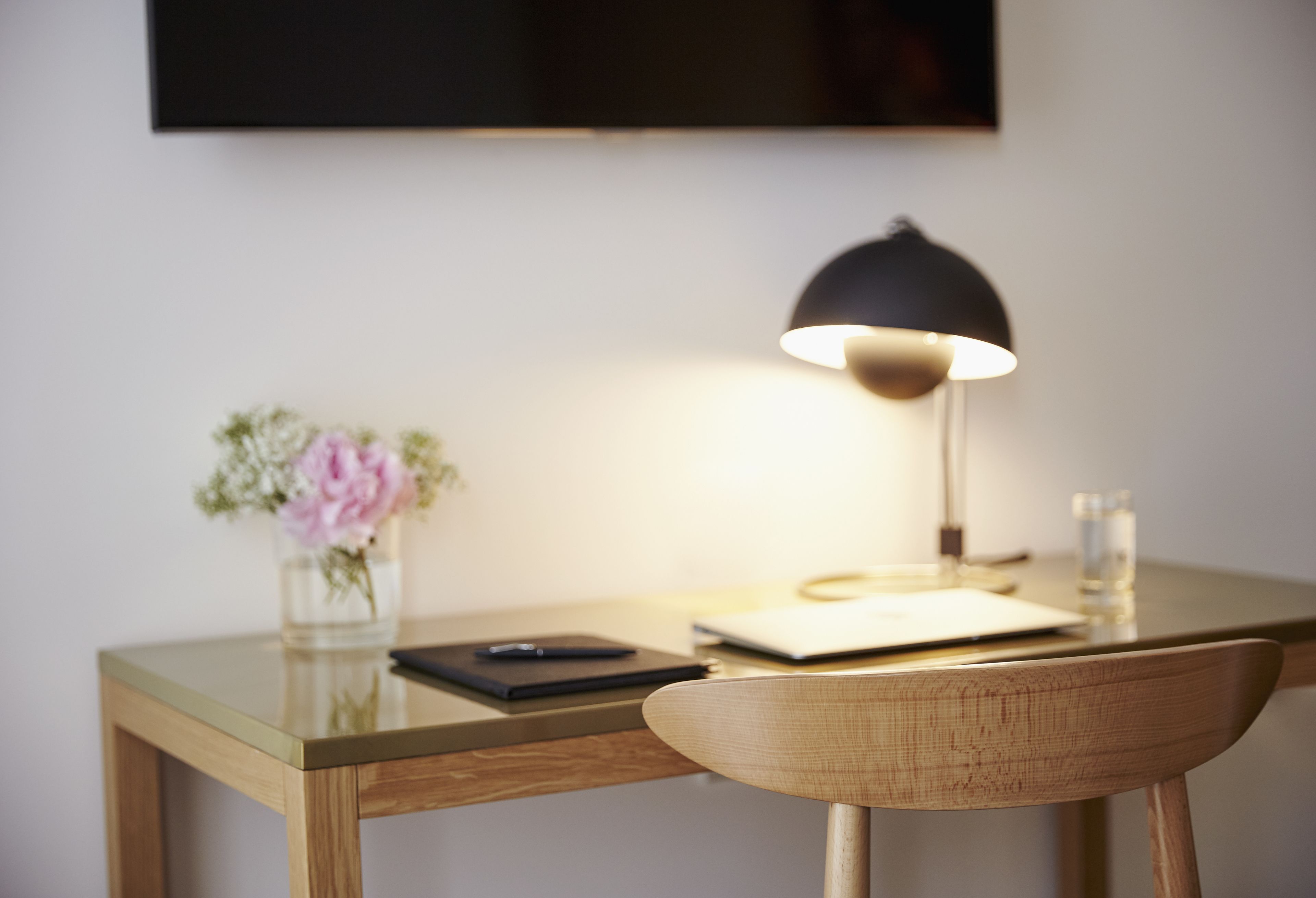 club room | premium bedding, pillow-top beds, in-room safe, desk