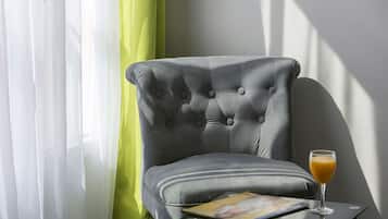 Family Room, 1 Double Bed, Non Smoking (Extra bed on request) | In-room safe, desk, blackout curtains, soundproofing