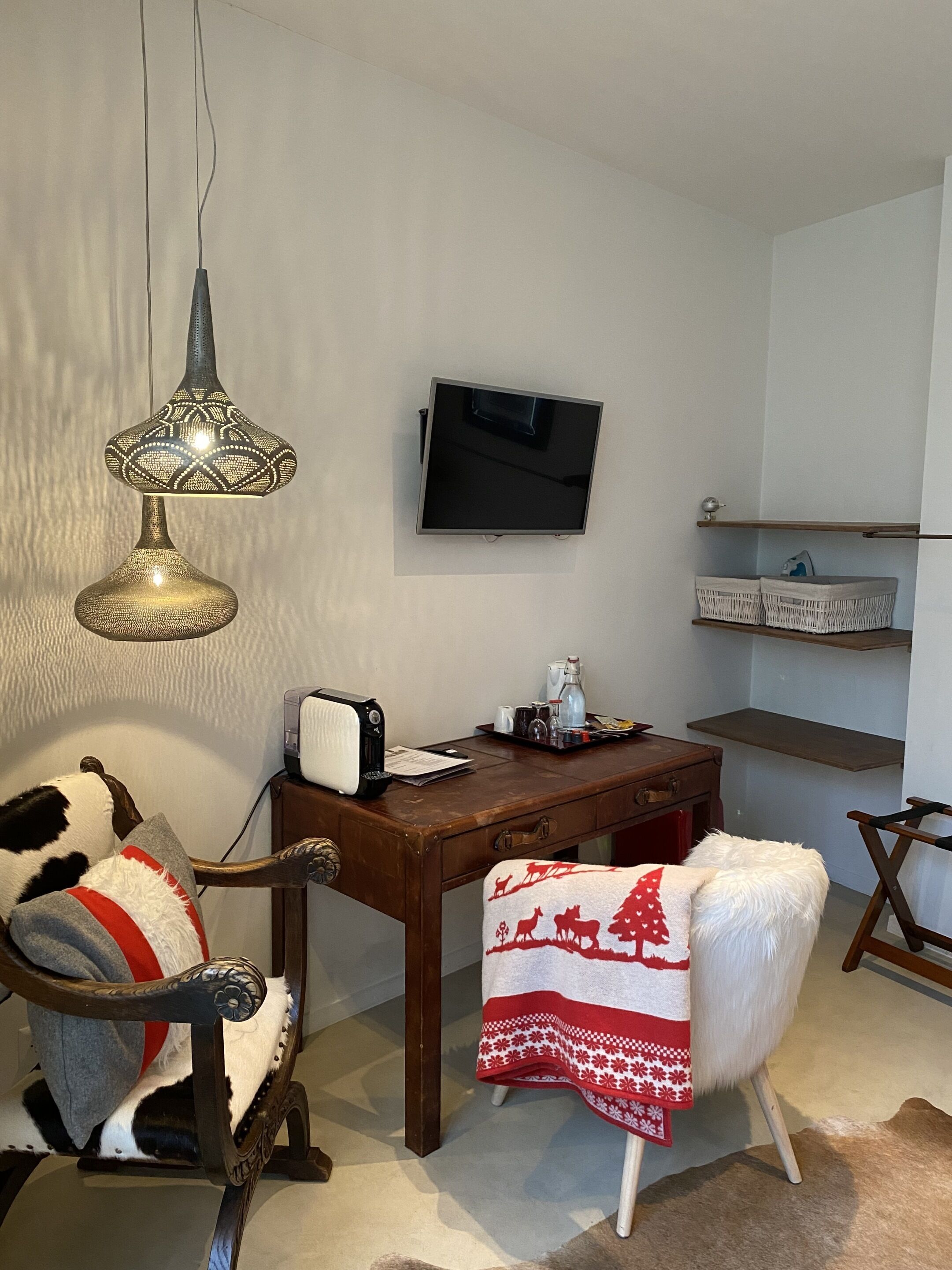 double room, annex building | room amenity