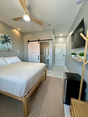 标准双人房, 1 张大床 | 高档床上用品、加厚床垫、客房内保险箱、免费 WiFi