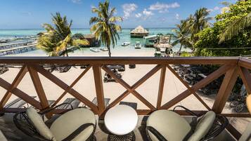 Premium Double Room, 1 King Bed, Balcony, Ocean View | Premium bedding, pillow-top beds, in-room safe, free WiFi