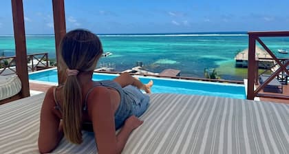 Sandbar Beachfront Hostel & Restaurant