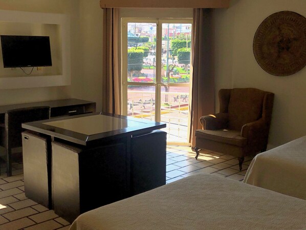 Standard Triple Room, Multiple Beds