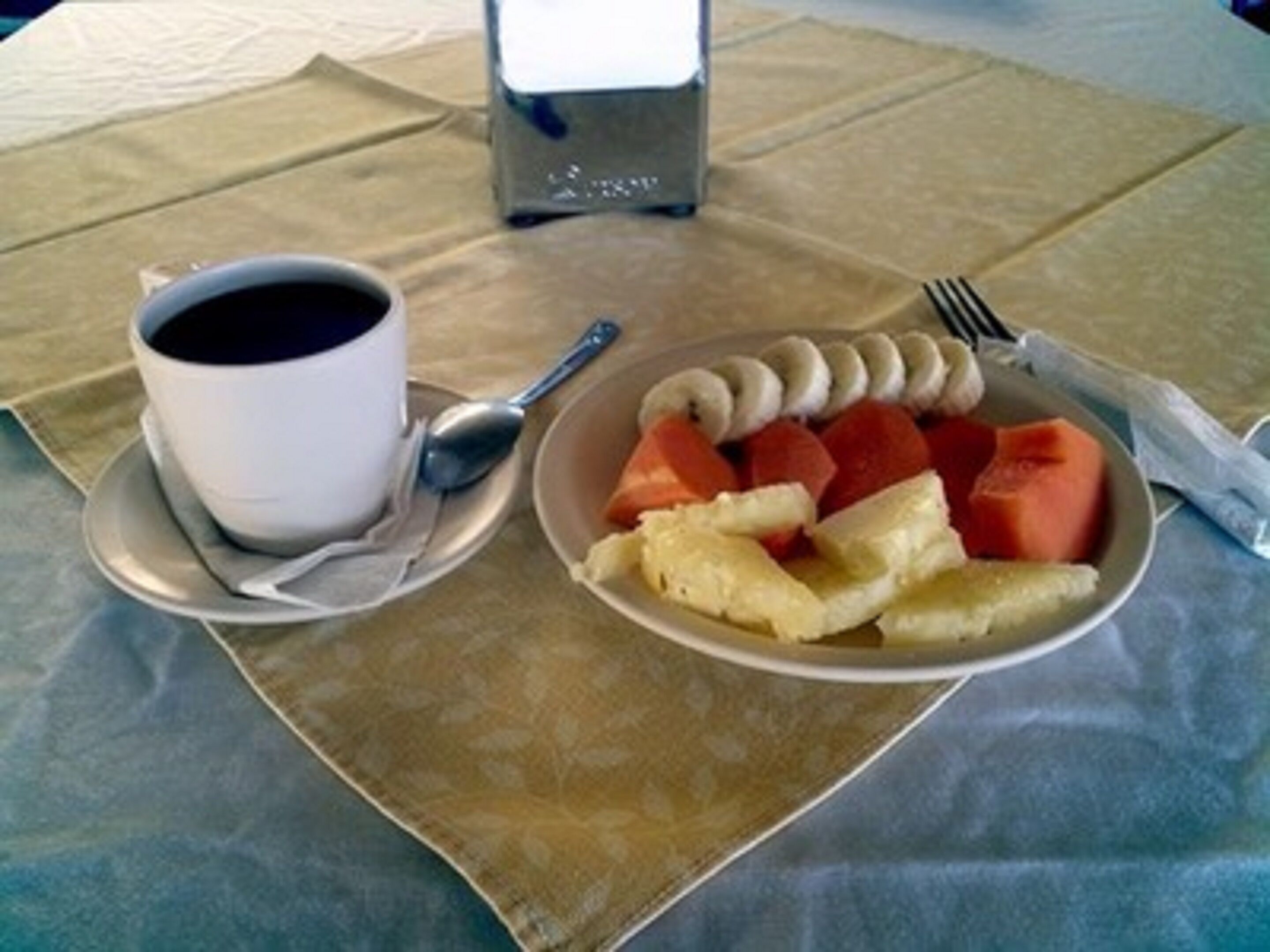 daily cooked-to-order breakfast for a fee