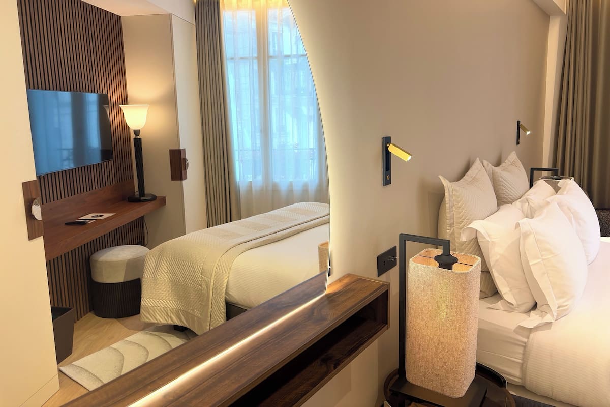 Superior Apartment, 2 Bedrooms | Premium bedding, in-room safe, individually decorated