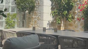 Apartamento ejecutivo | Terraza o patio