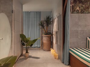 Steam room - Bob Hotel  (Paris)