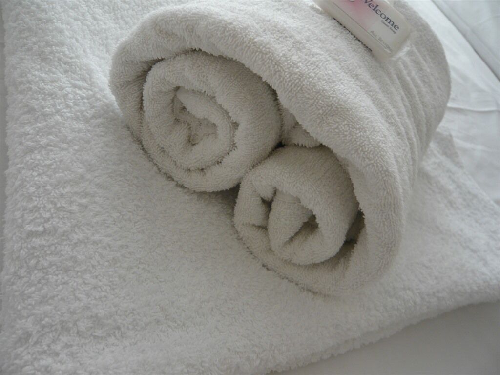 1 bedroom, iron/ironing board, free wifi