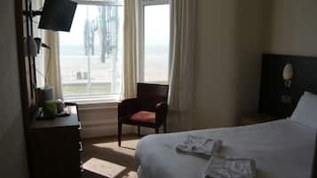 Suite, ensuite, pemandangan laut (2 Adults +2 Kids Under 15) | Setrika/meja setrika dan Wi-Fi gratis