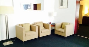 Standard Suite, Multiple Beds | Free WiFi, bed sheets