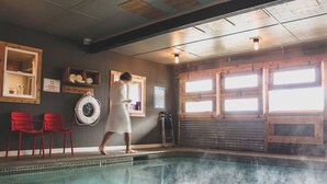 Indoor pool - Ashore Hotel (Seaside)
