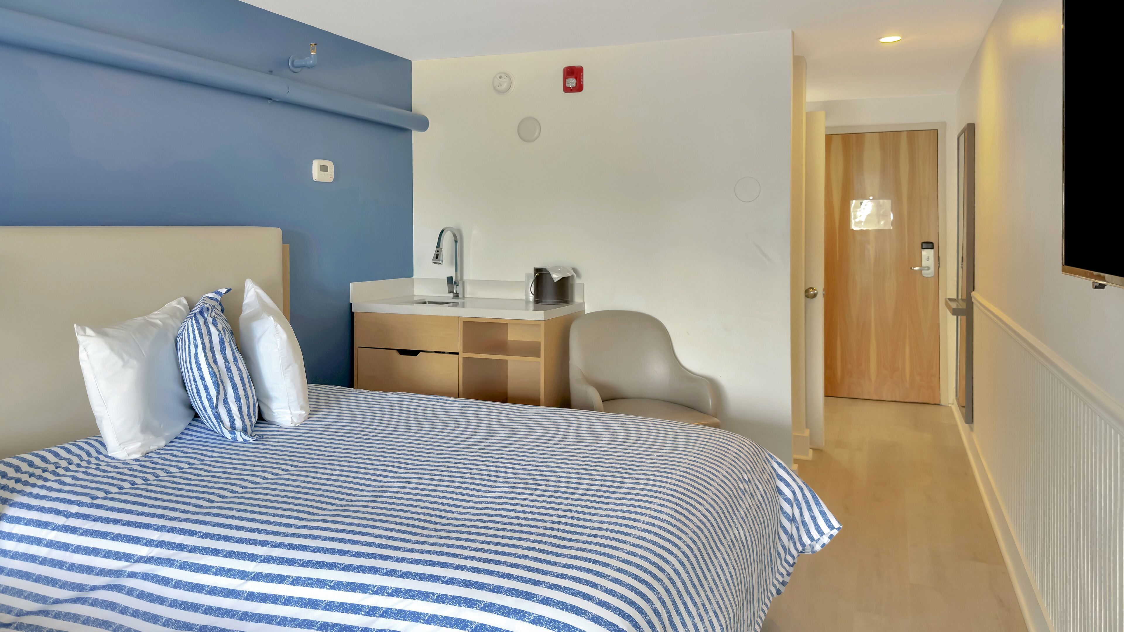 1 bedroom, laptop workspace, free wifi, bed sheets