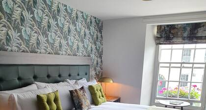 The Coach and Horses