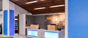 Holiday Inn Express & Suites Shreveport - Downtown by IHG