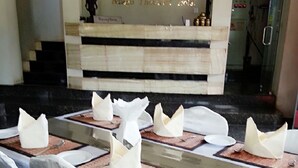 Restaurant - Bawga Theiddhi Hotel Kyaik Hto (Kyaikto)