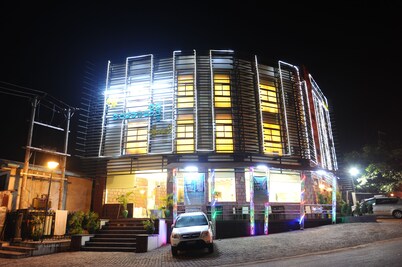 Bawga Theiddhi Hotel Kyaik Hto