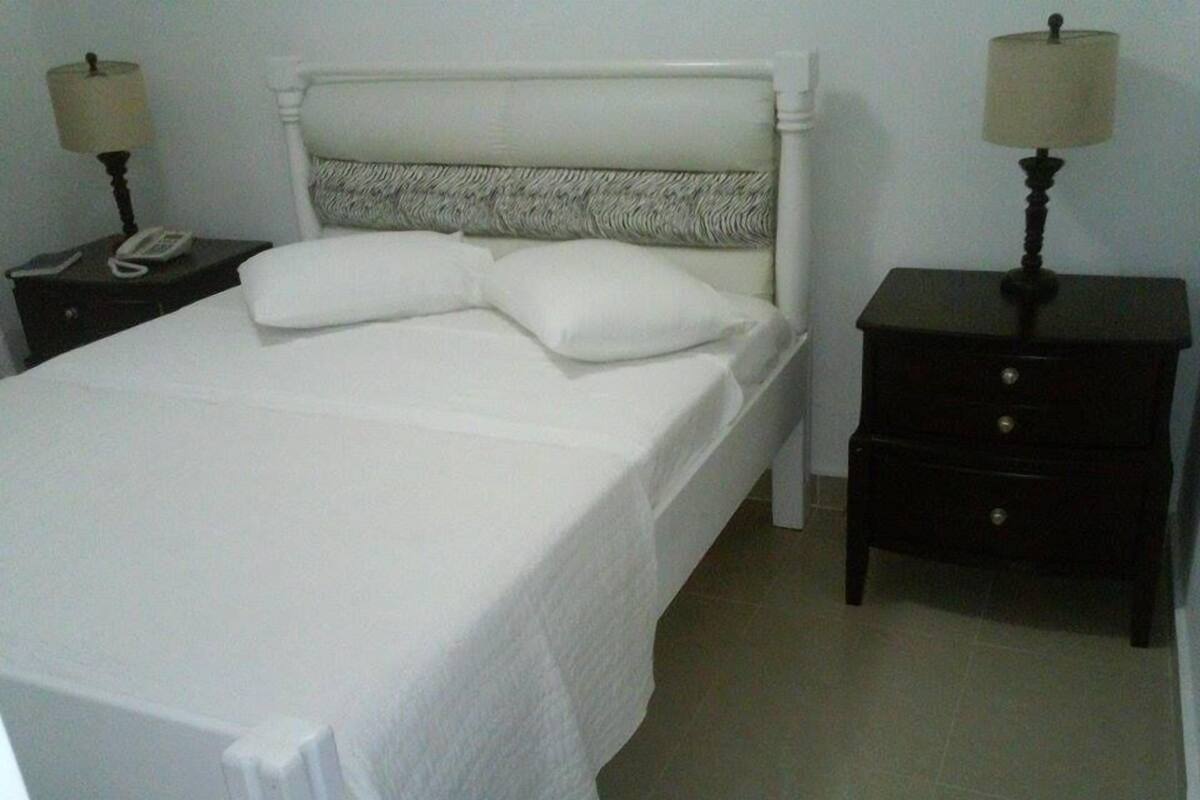 1 bedroom, in-room safe, soundproofing, free WiFi