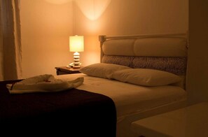 1 室のベッドルーム、セーフティボックス (室内)、防音設備、WiFi (無料)
