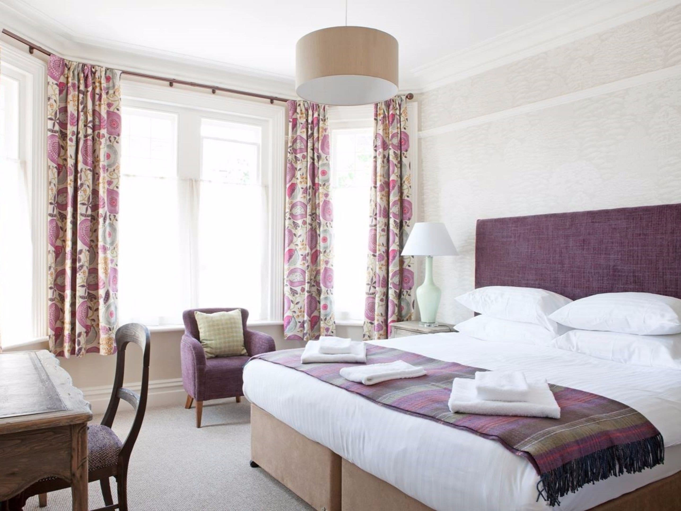 Photo - Inn in the Park