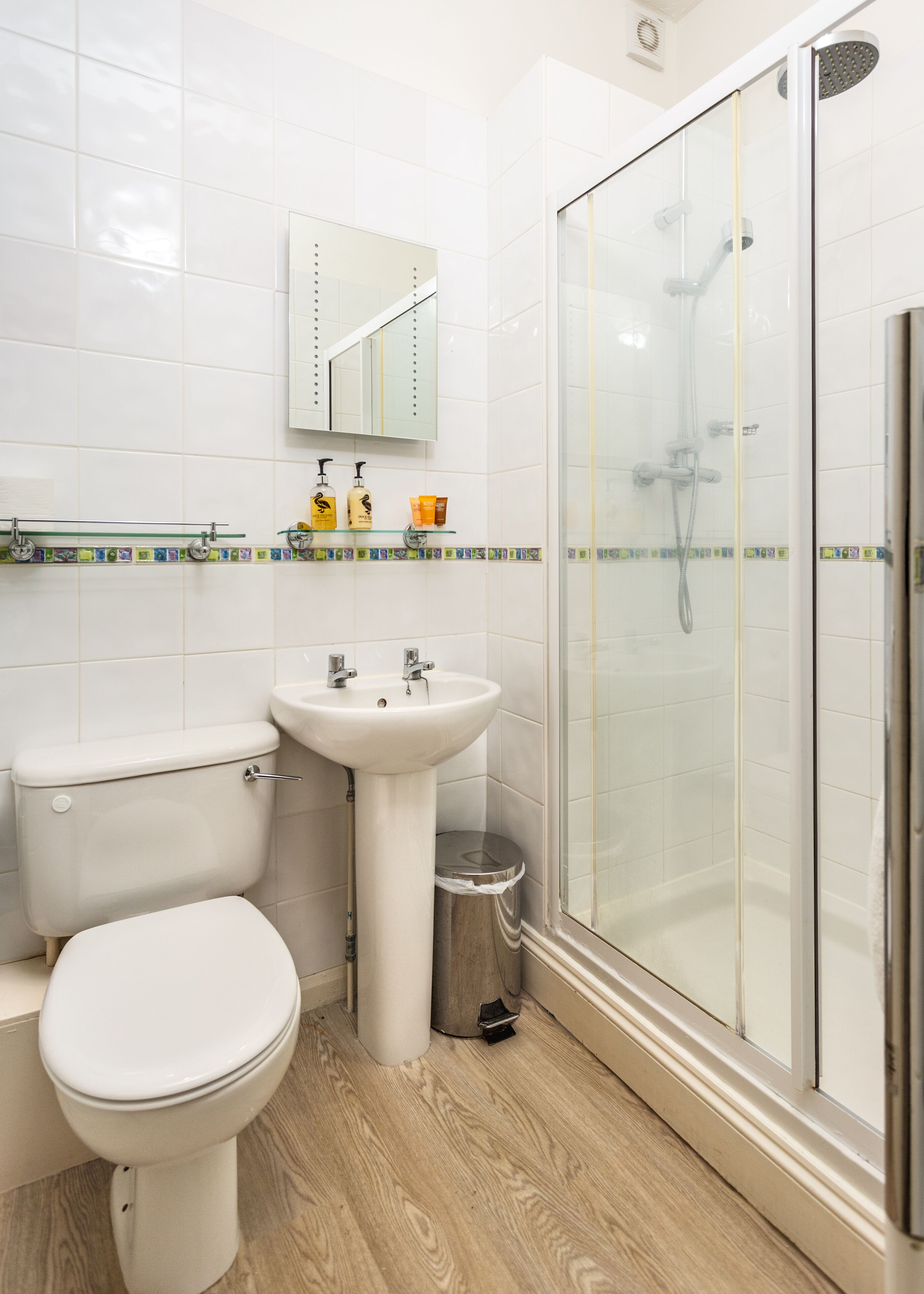 Photo - Inn in the Park