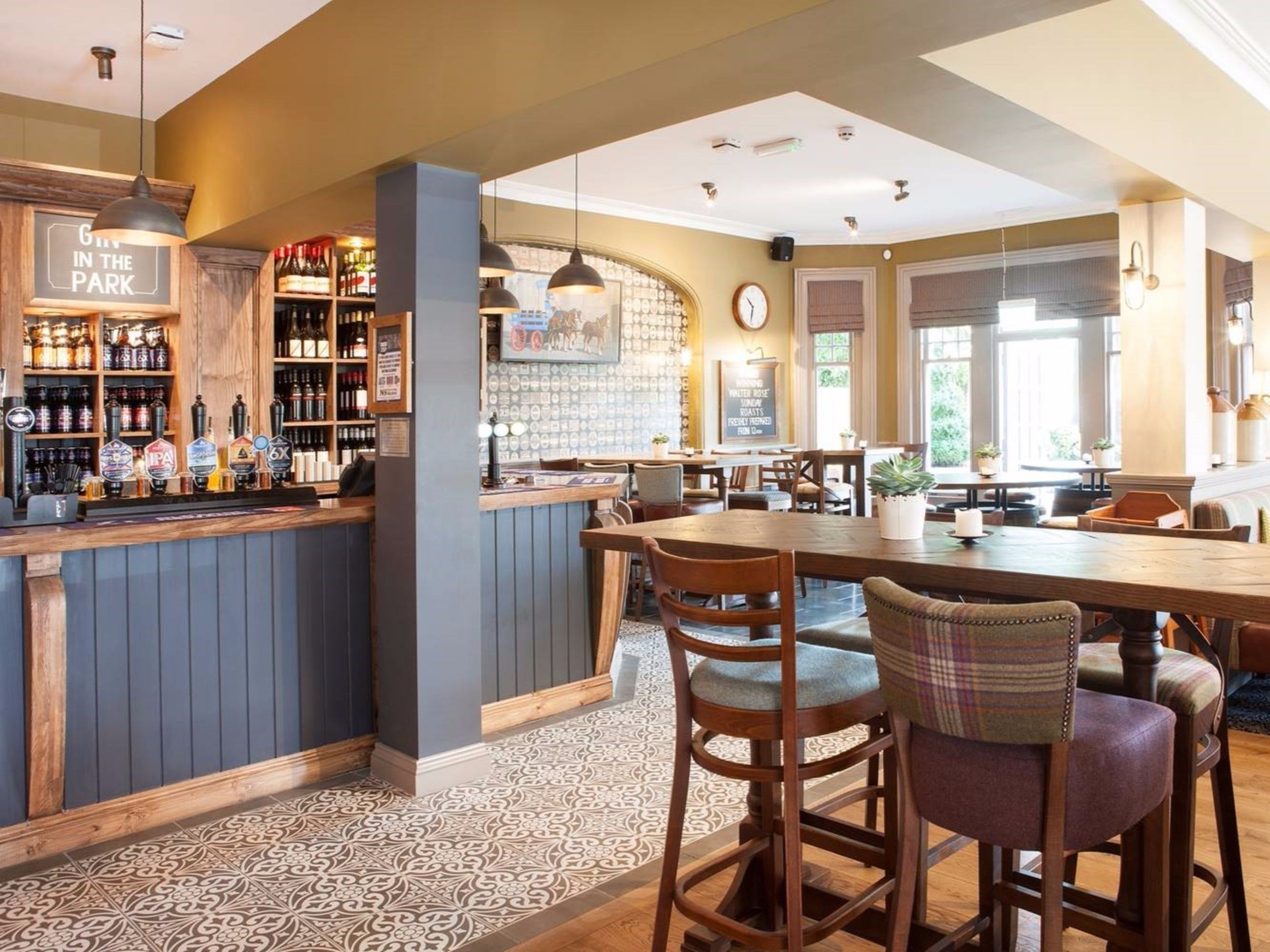 Photo - Inn in the Park