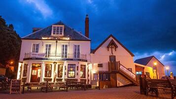 Front of property – evening/night