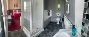 Executive Double Room, Ensuite, Sea View (Room 8) | Bathroom