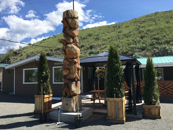 Front of property - Sunset Motel (Cache Creek)