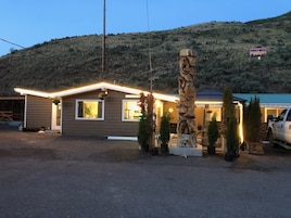 Fachada de la propiedad