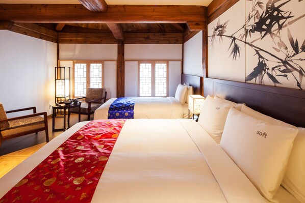 Deluxe Double Room, Multiple Beds | Free minibar, in-room safe, desk, laptop workspace - Gyeongwonjae Ambassador Incheon - Associated with Accor (Incheon)