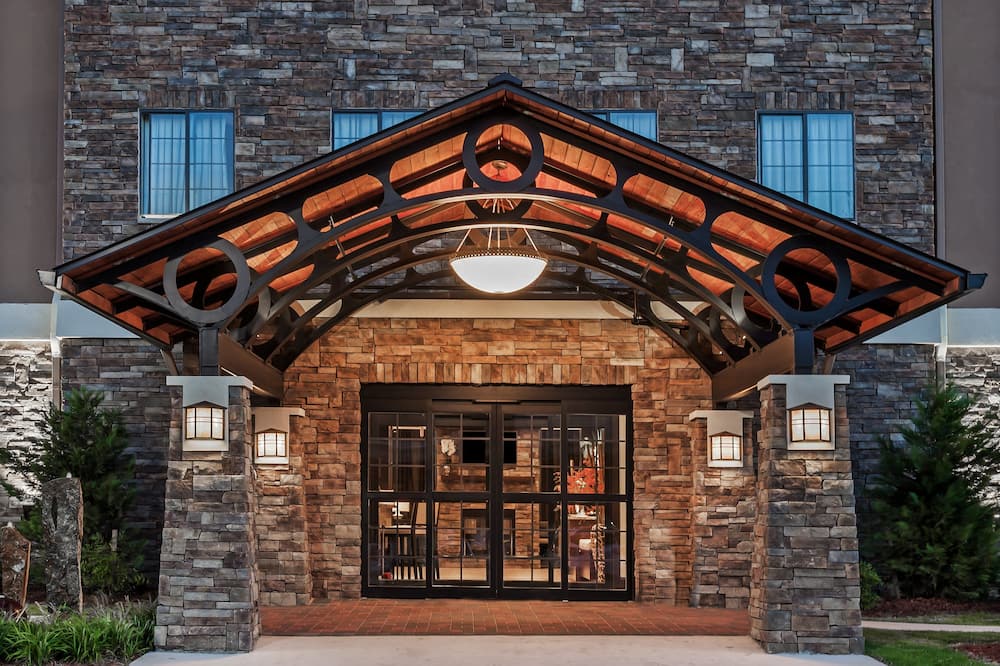 Staybridge Suites Fort Worth - Fossil Creek by IHG