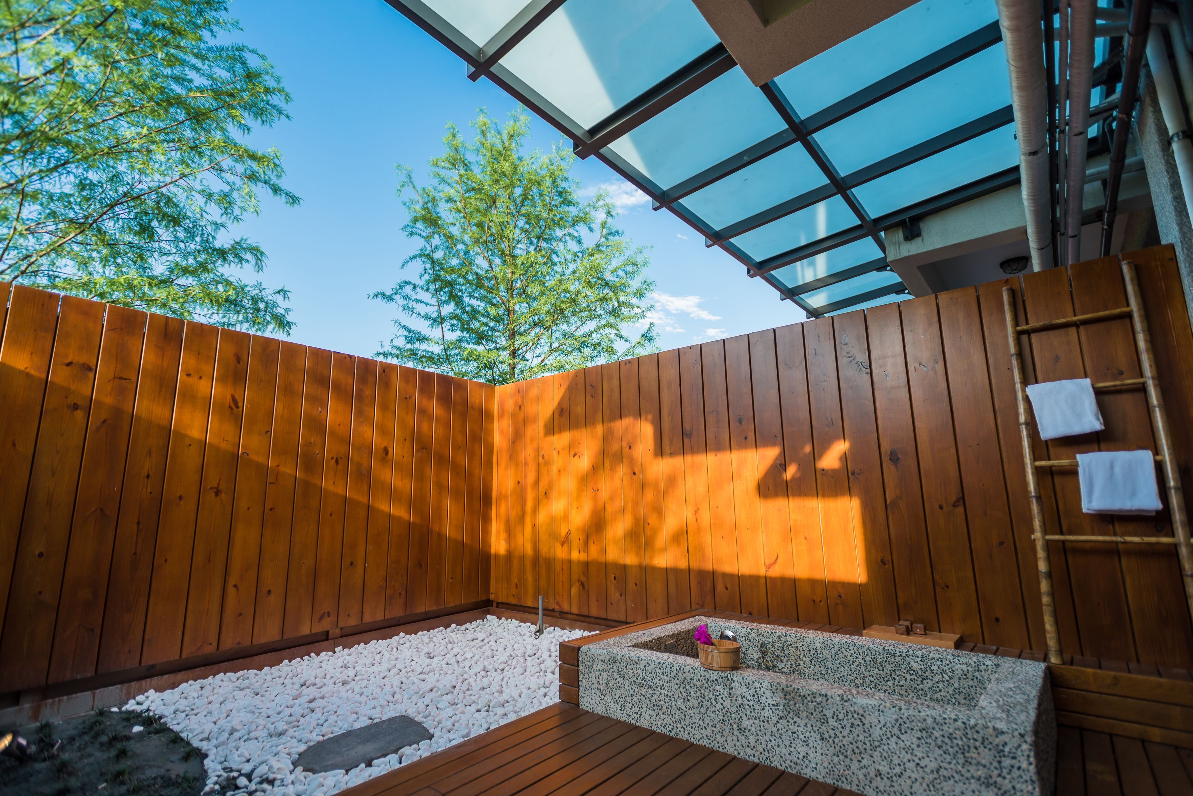 junior suite | terrace/patio