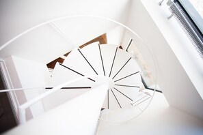 Staircase - Shikaku (Kutchan)