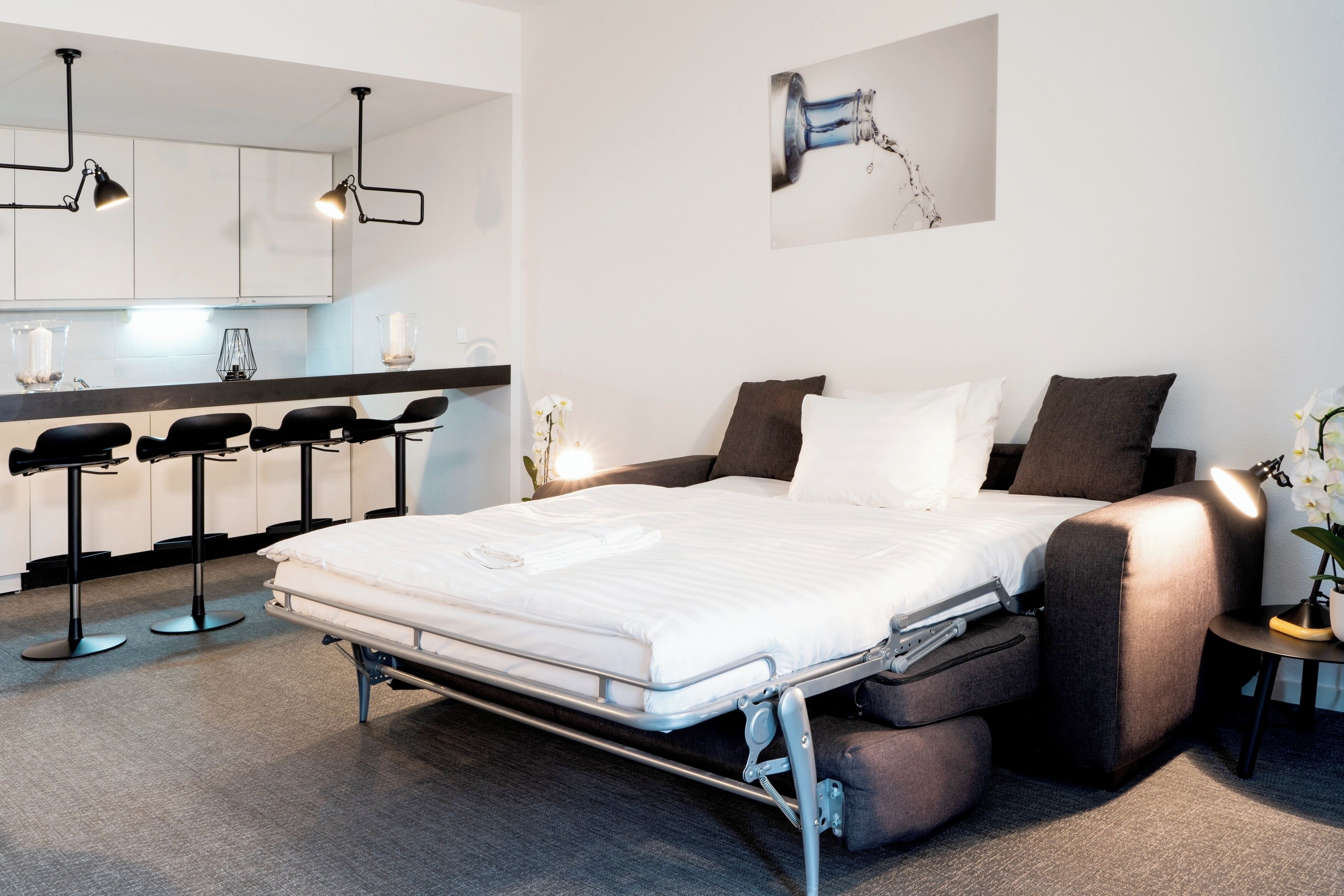 1 bedroom, premium bedding, in-room safe, desk