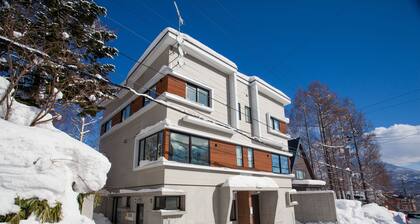 Yutaka Townhouse