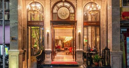 Peridot Gallery Classic Hotel