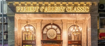 Peridot Gallery Classic Hotel
