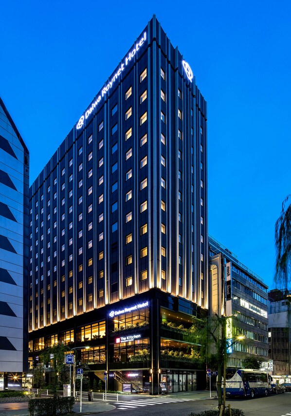 Street view - Daiwa Roynet Hotel Ginza PREMIER (Tokyo)