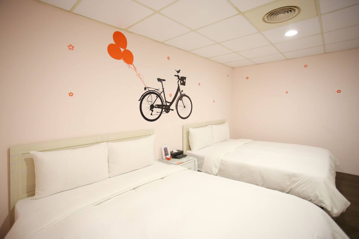 Standard-Vierbettzimmer, 2 Doppelbetten