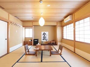 객실 내 금고, 각각 다른 스타일의 인테리어, 암막 커튼, 무료 WiFi