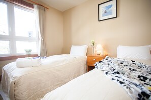 In-room safe, iron/ironing board, free WiFi, bed sheets