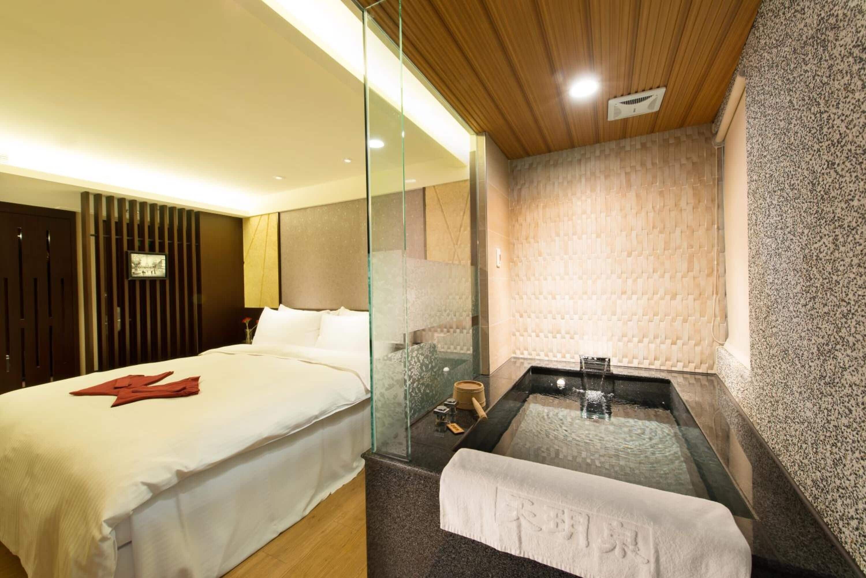 elite double room | premium bedding, minibar, in-room safe, free wifi
