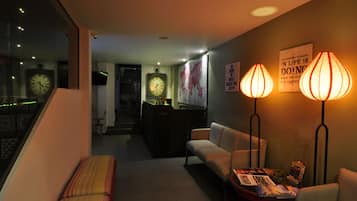Pintu masuk interior