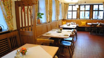 Daily buffet breakfast (EUR 14.80 per person)