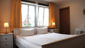 1 habitaciĂłn, escritorio, cunas y wifi gratis