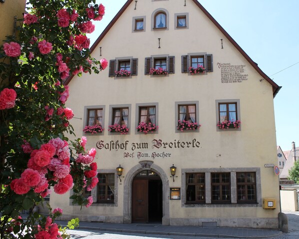 Exterior - Hotel Zum Breiterle (Rothenburg ob der Tauber)