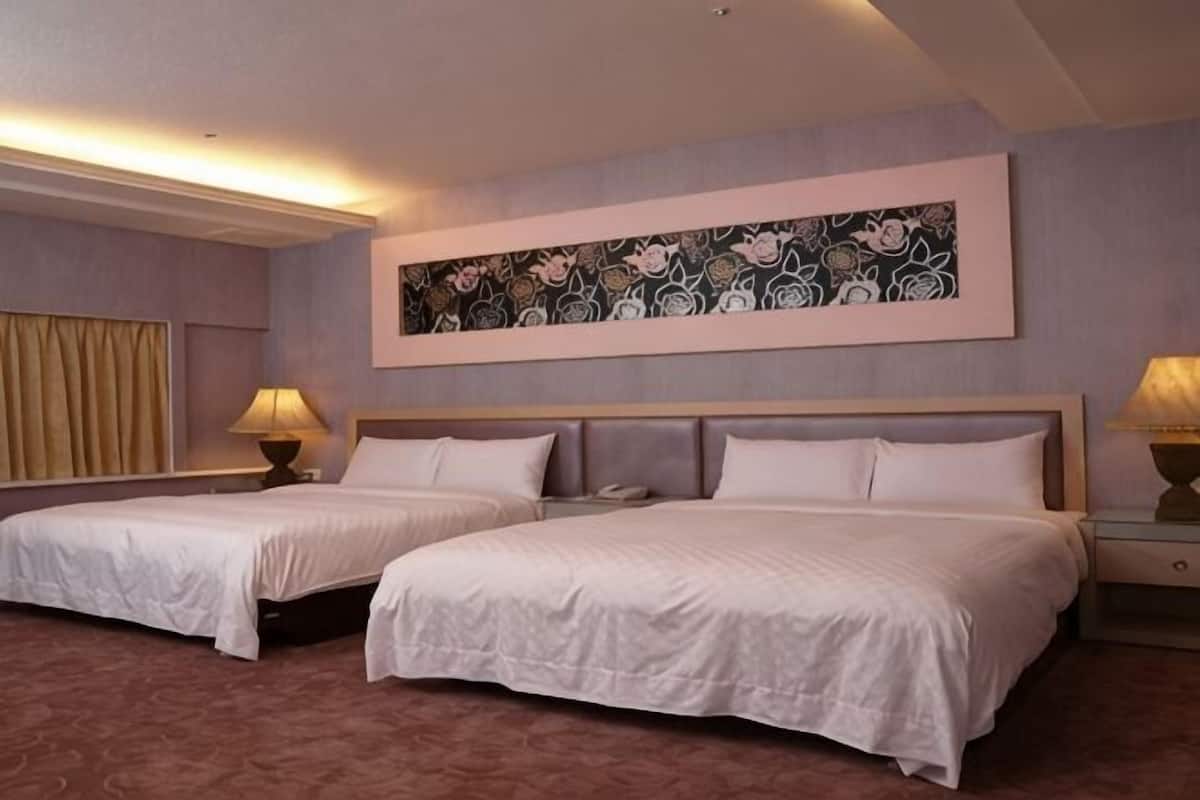 Down comforters, desk, soundproofing, free WiFi