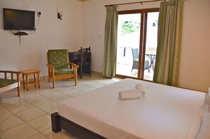 Classic Studio - Forest Lodge Guest House (Mahé Island)