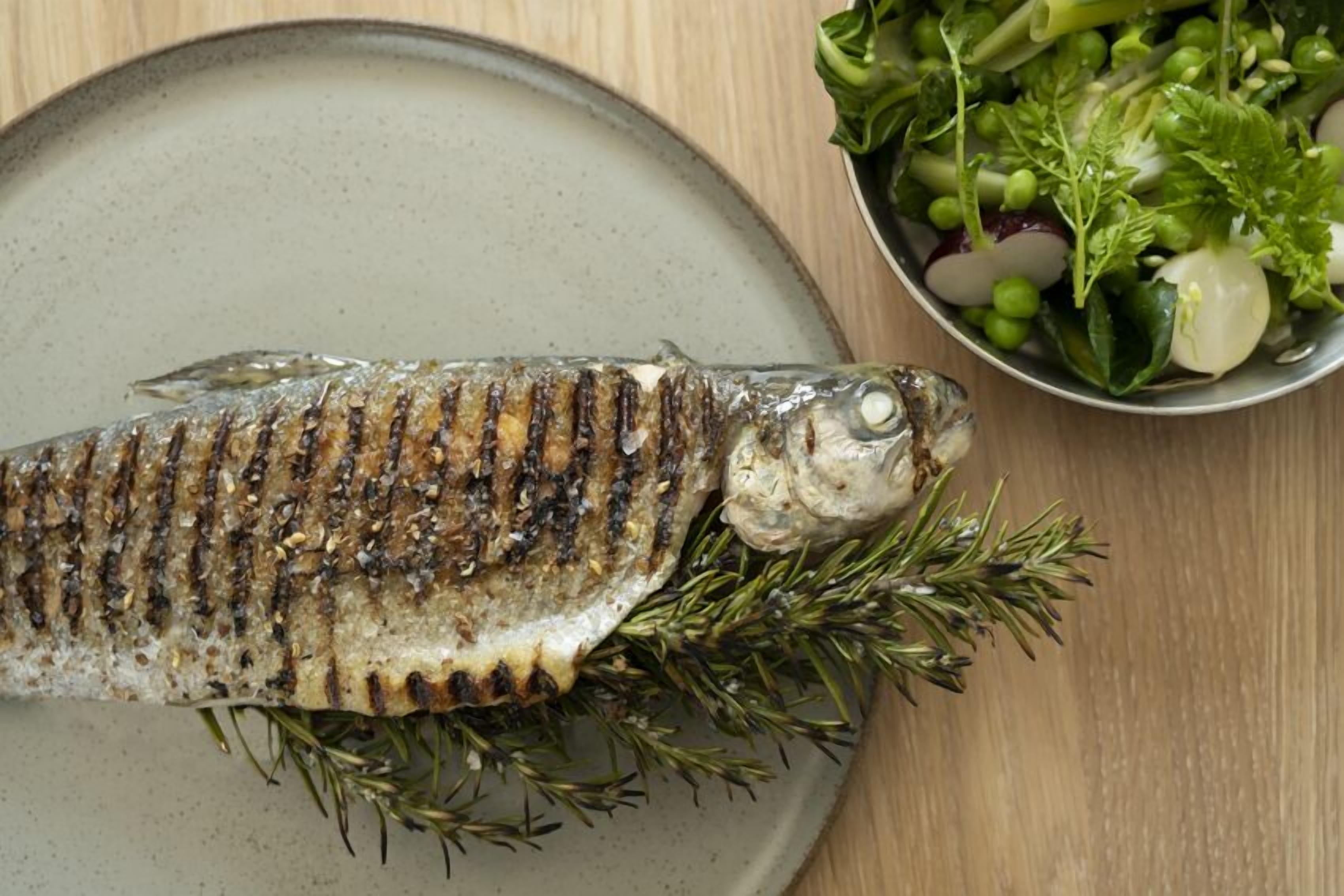 breakfast and dinner served