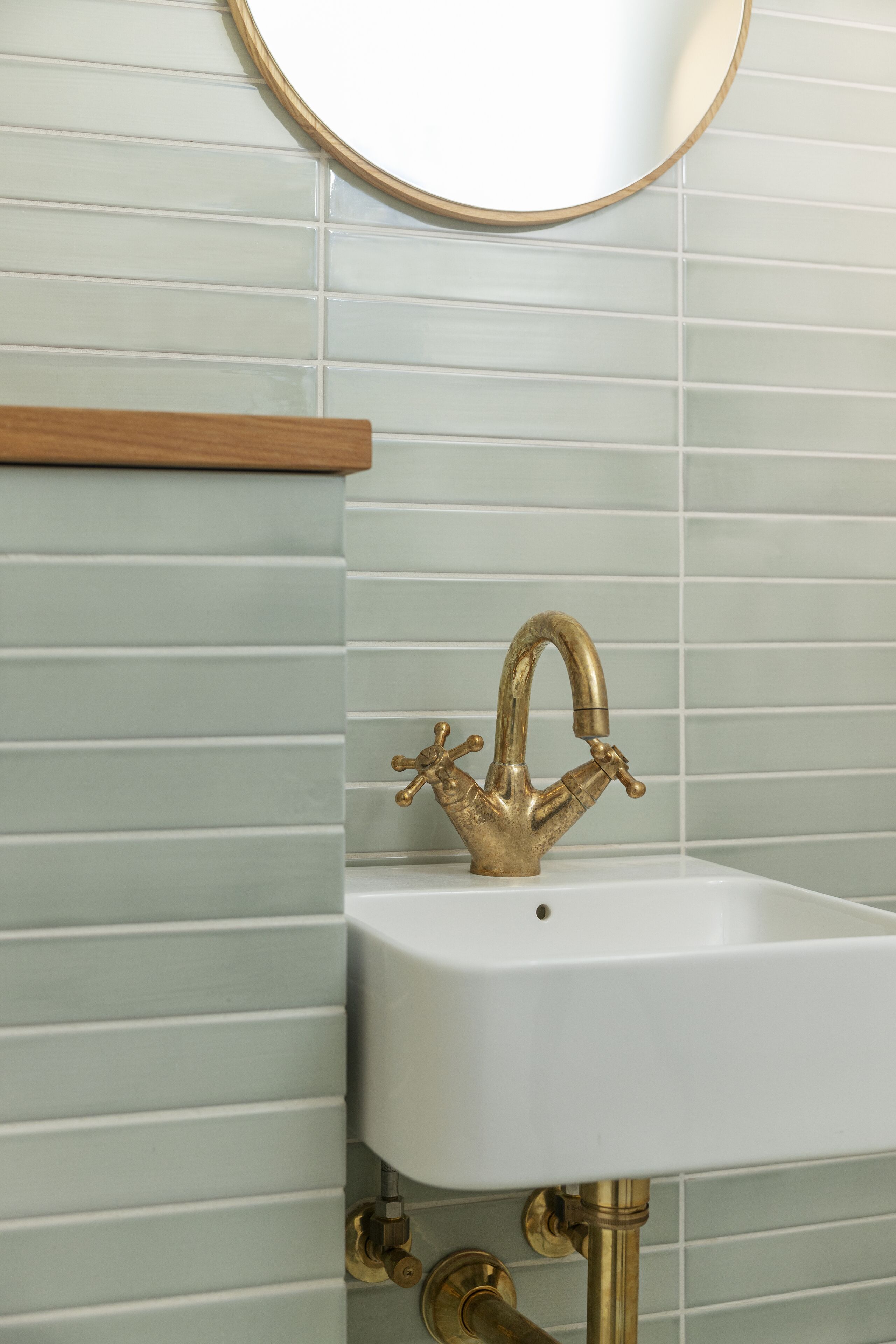 shower, designer toiletries, hair dryer, towels